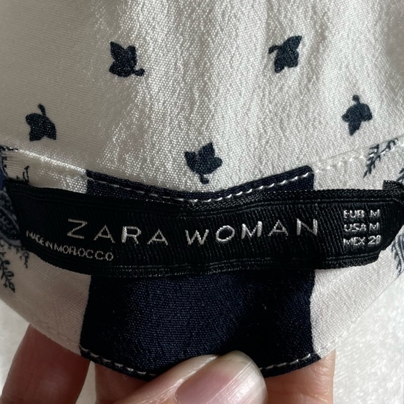Zara Paisley & Geometric Polkadot Long Sleeve White & Blue Pattern Blouse Medium - Picture 8 of 12